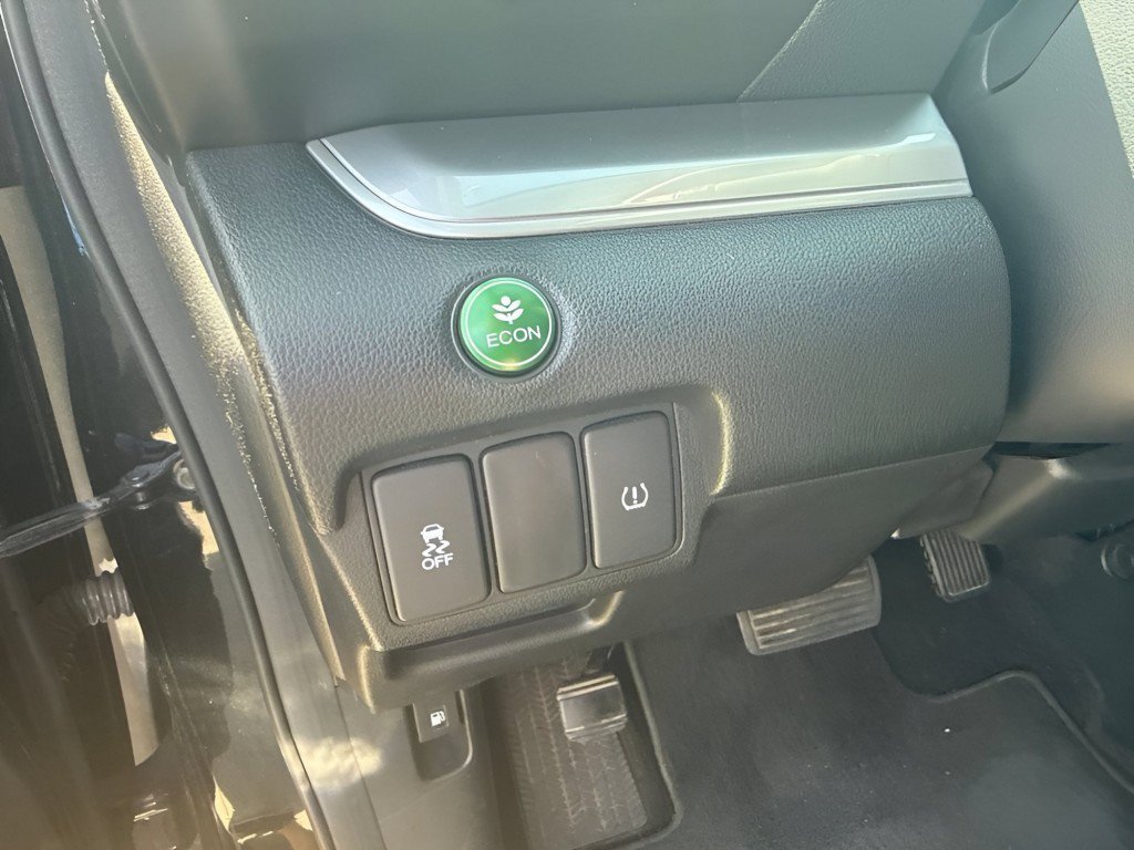 Used 2015 Black Honda EX image 16