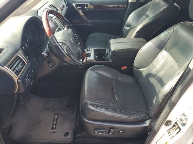 Used 2016 White Lexus 460 image 5