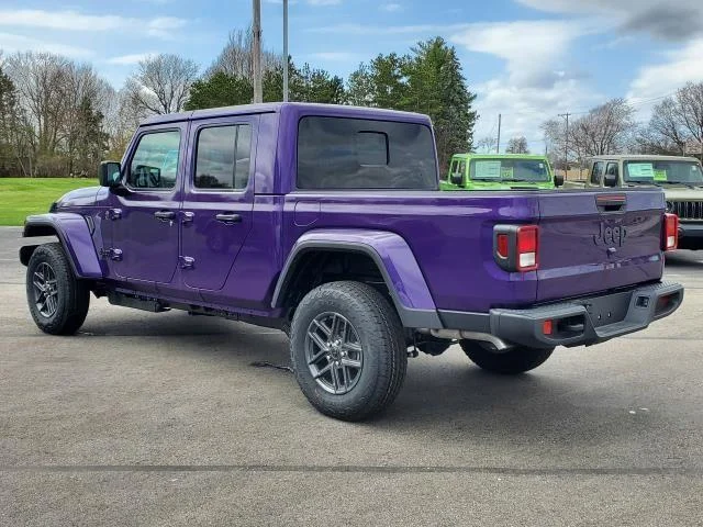 New 2026 Reign Exterior Paint Jeep Sport S image 4