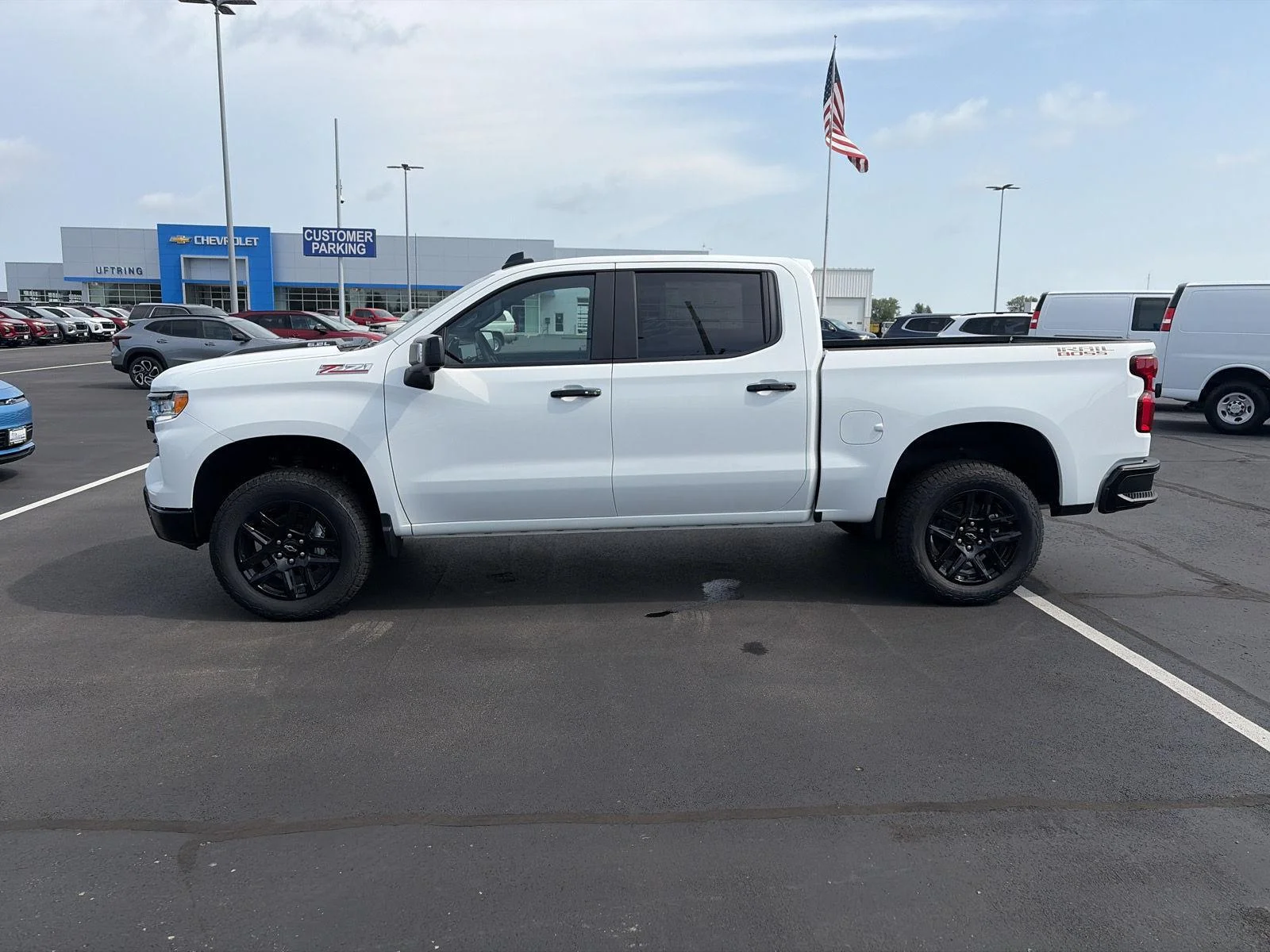 New 2026 Summit White Chevrolet LT Trail Boss image 8