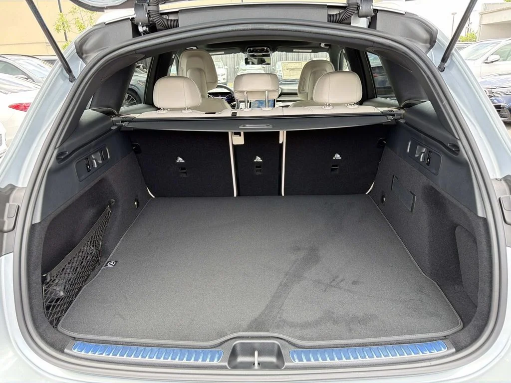 Certified Used 2026 Silver Mercedes-Benz GLC 300 image 5