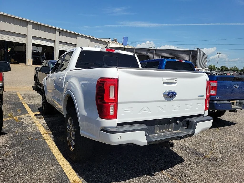 Used 2020 White Ford Lariat image 3