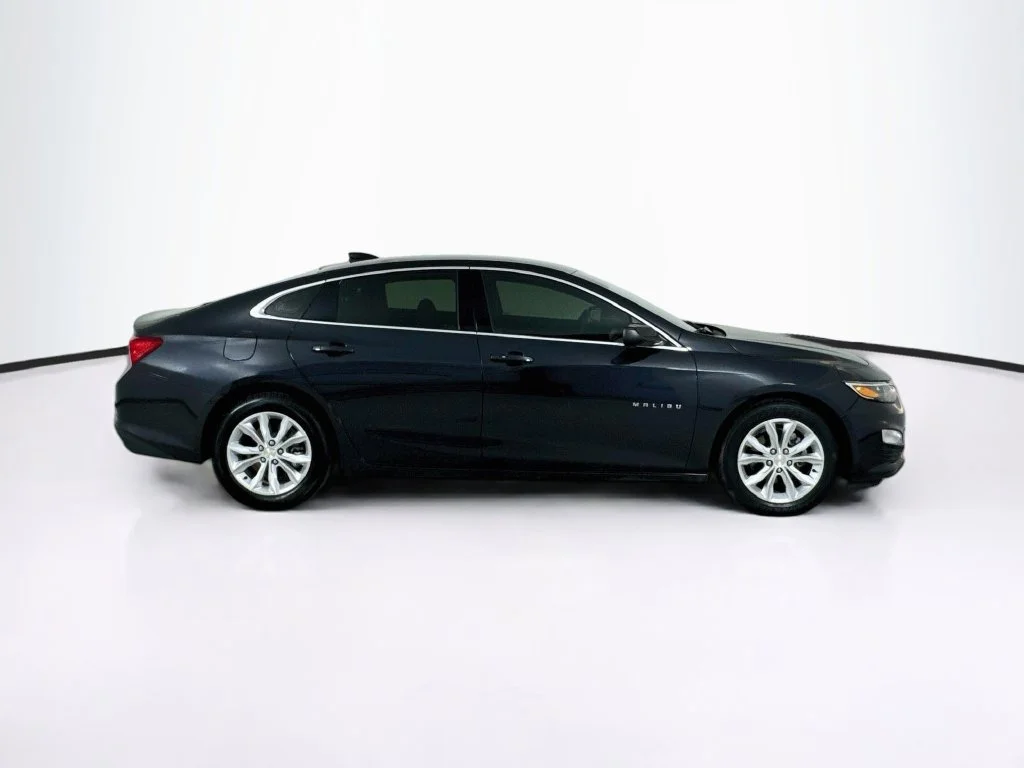 Used 2023 Dark Ash Metallic Chevrolet LT image 8