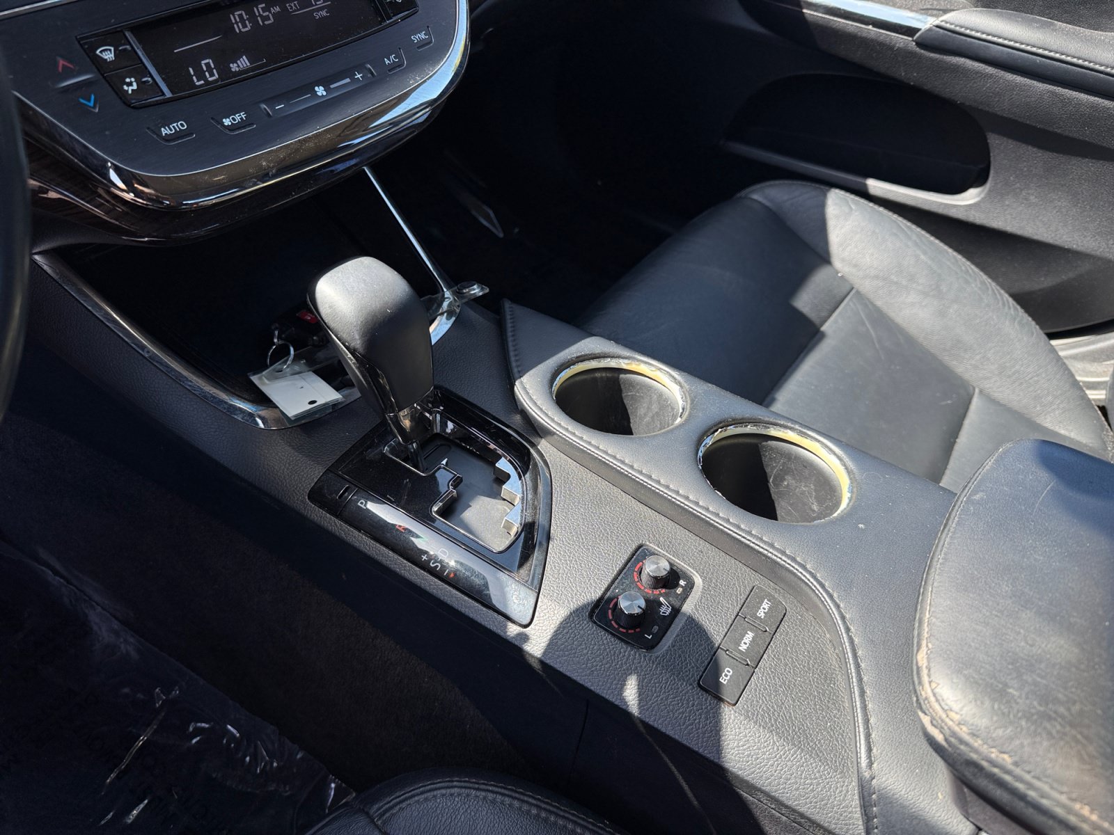 Used 2014 Mica Toyota XLE Touring image 13