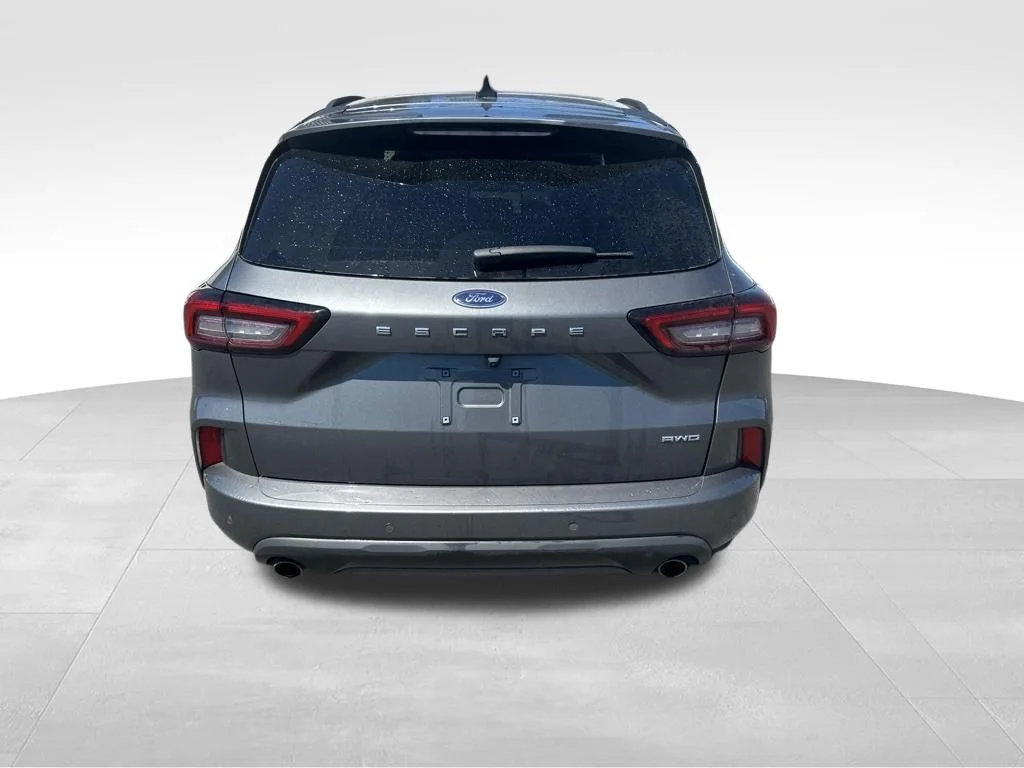 Certified Used 2023 Gray Metallic Ford ST-Line image 7
