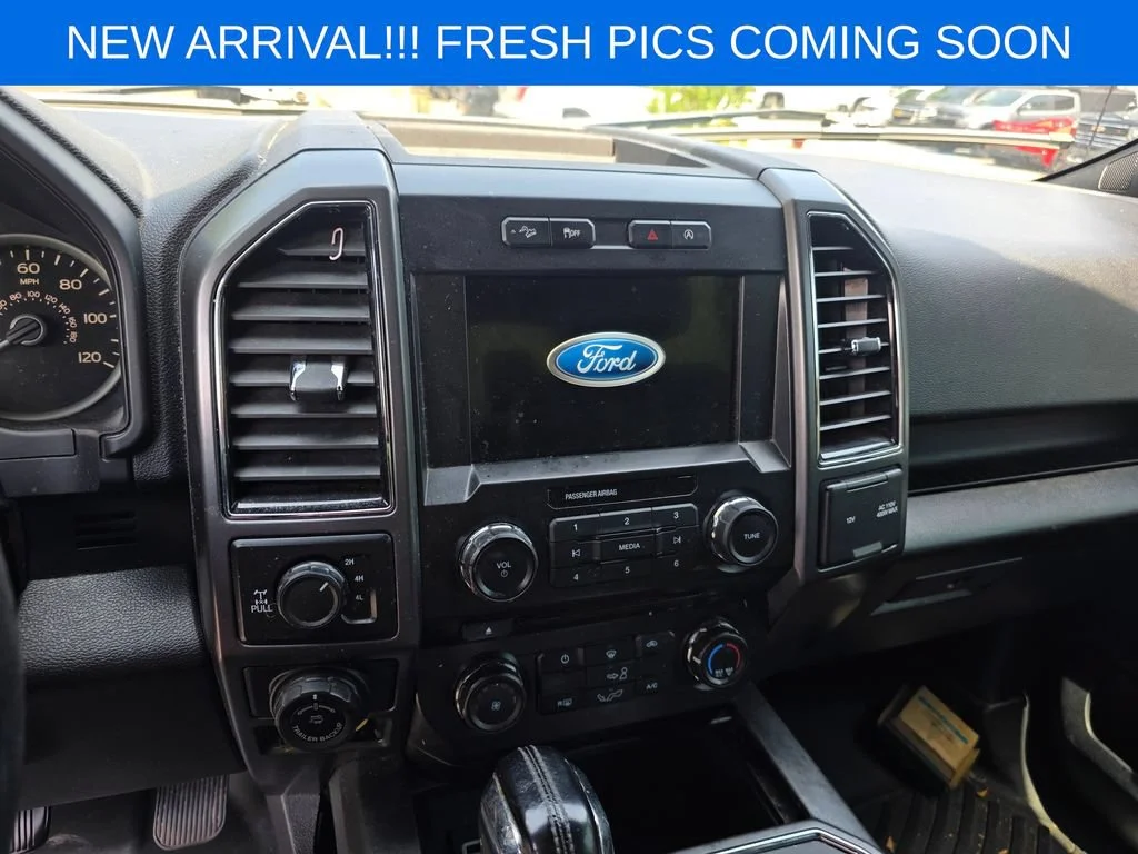 Used 2018 Black Ford XLT image 10