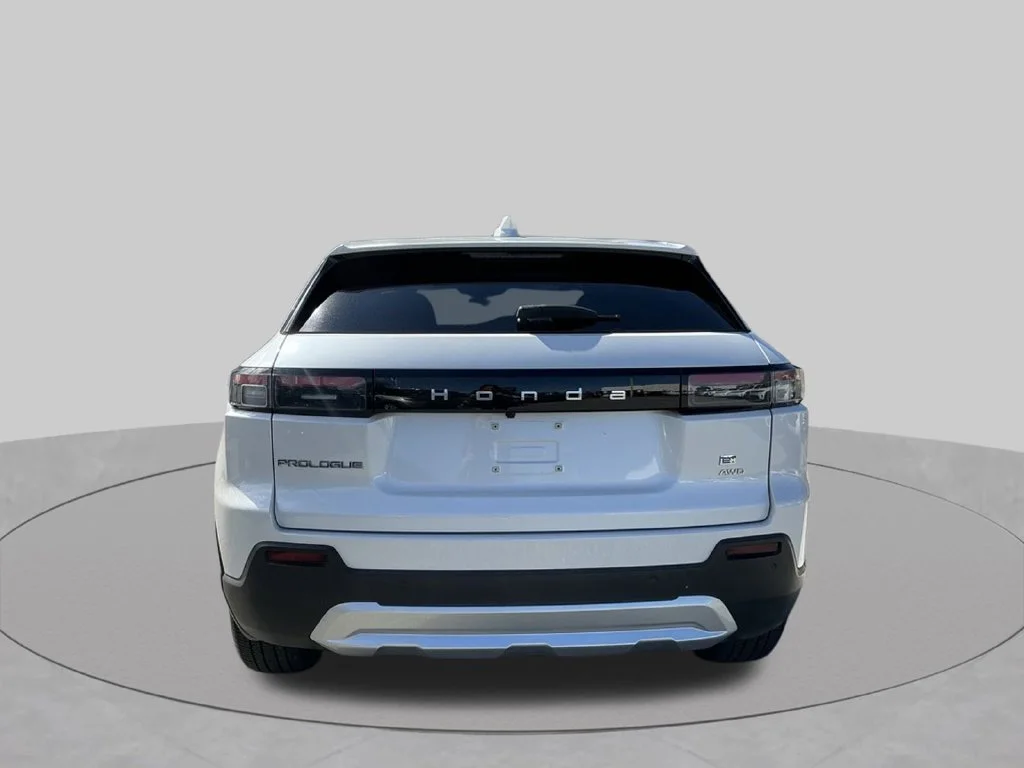 Used 2024  Honda EX image 3