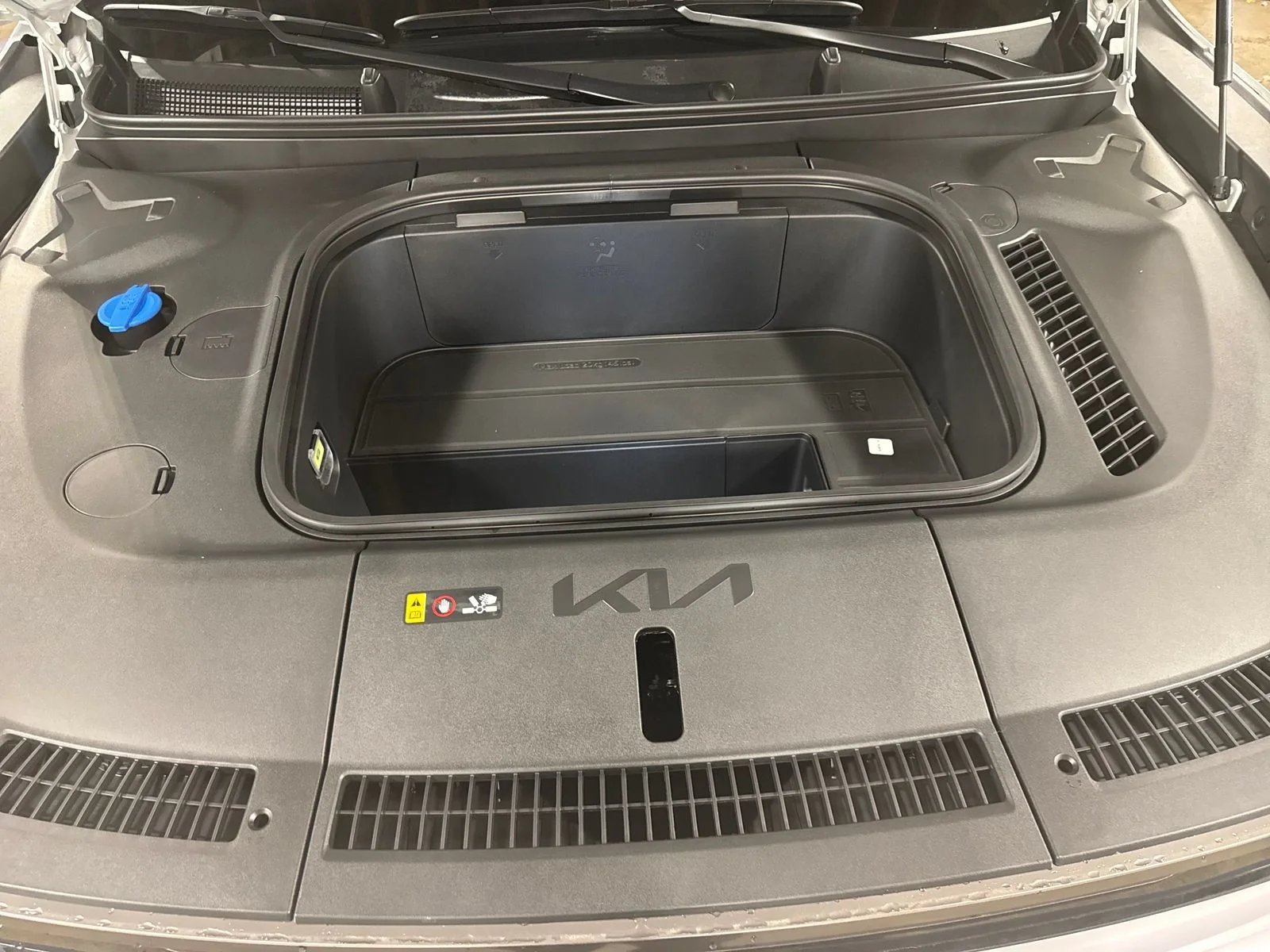 New 2026 Glacial White Pearl Kia GT-Line image 15