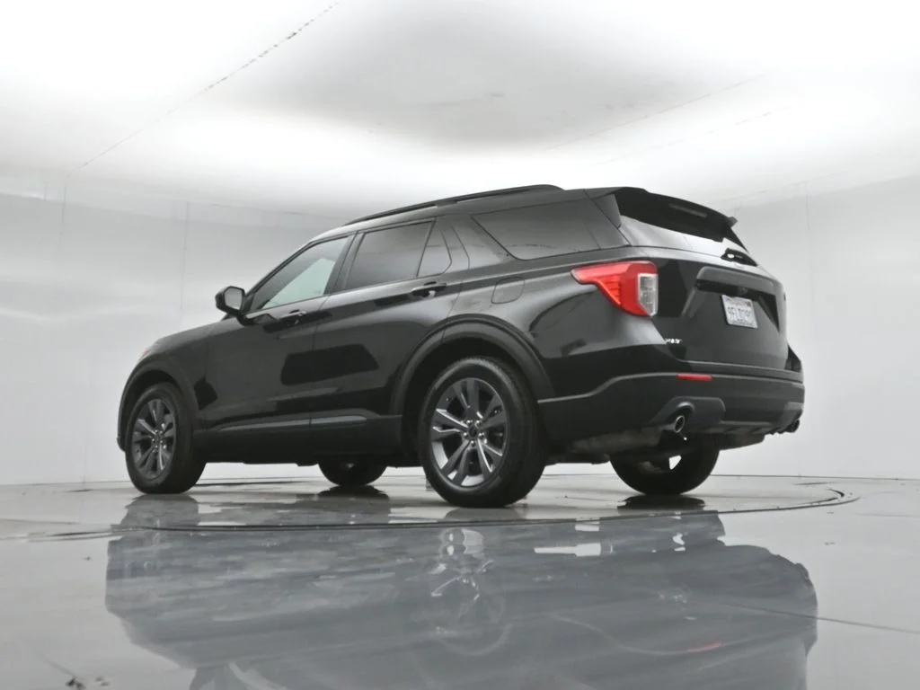 Certified Used 2022 Black Ford XLT image 47