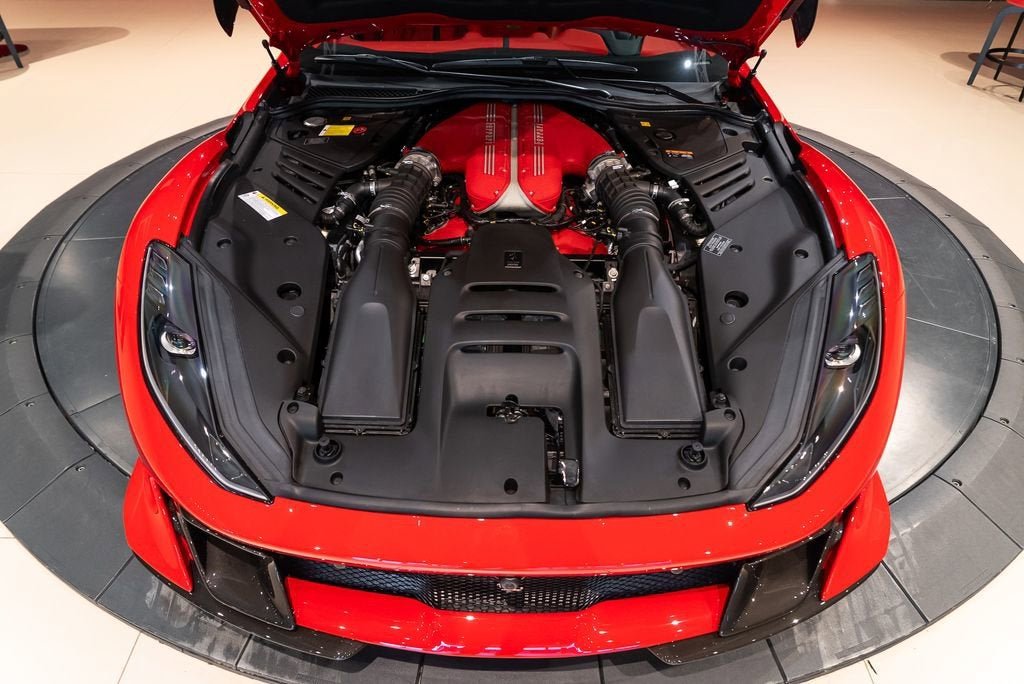 Certified Used 2022 Rosso Corsa Ferrari  image 18