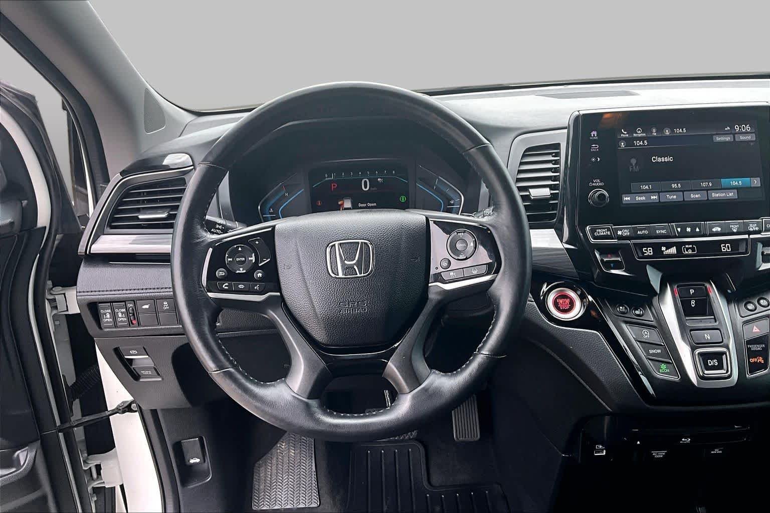 2023 Honda Odyssey Elite - Photo 18