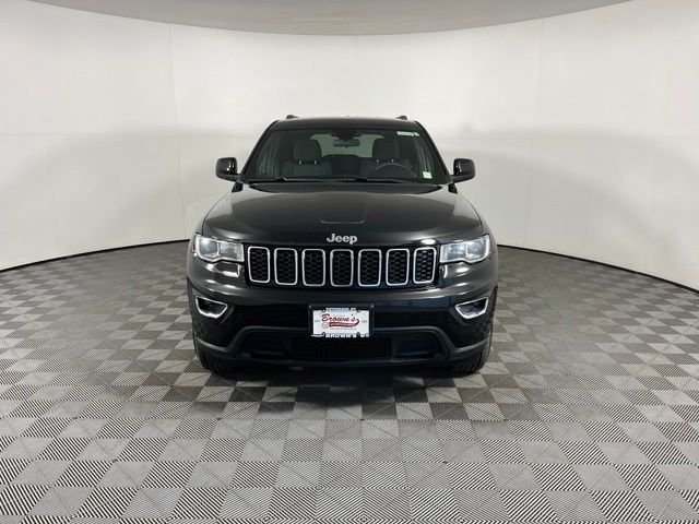 Used 2019 Jeep Grand Cherokee Laredo E with VIN 1C4RJFAG4KC568790 for sale in Patchogue, NY