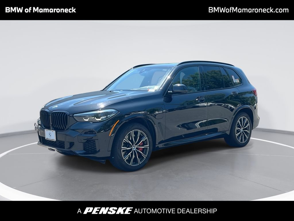 2022 BMW X5 xDrive45e's photo