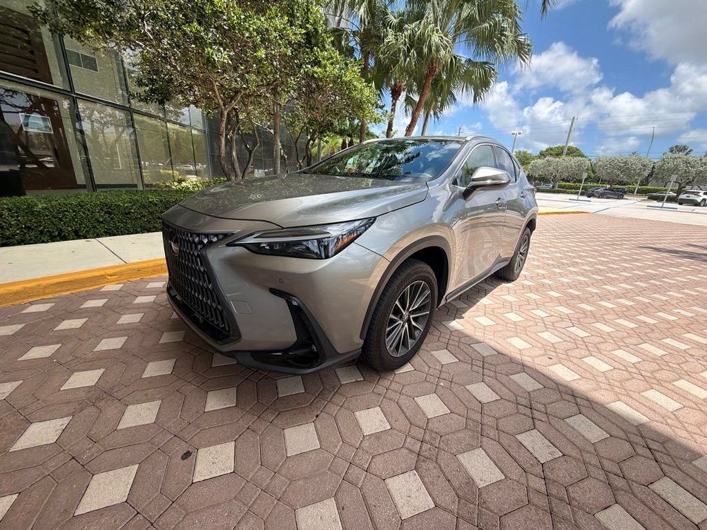 Used 2025 Silver Lexus NX 350 Premium image 5