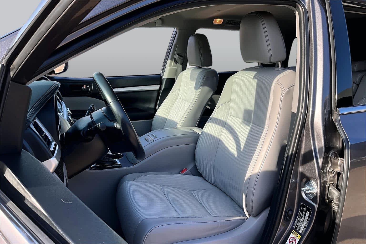 Used 2019 Predawn Gray Mica Toyota LE Plus image 7