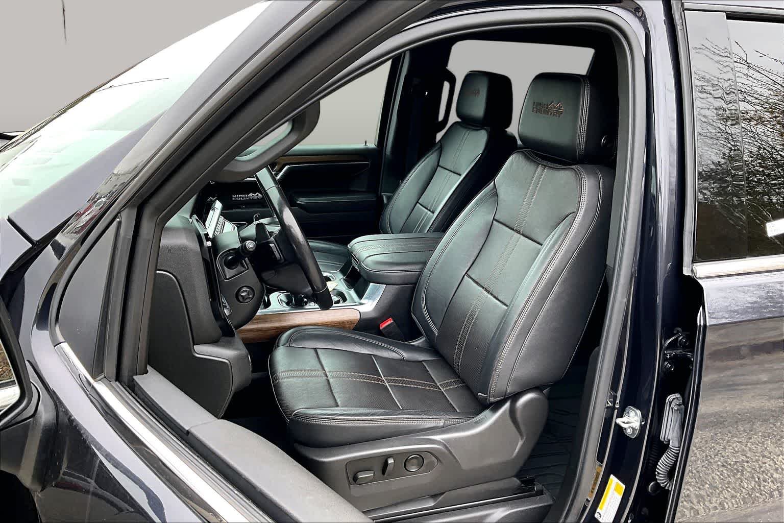 Used 2023 Dark Ash Metallic Chevrolet High Country image 9