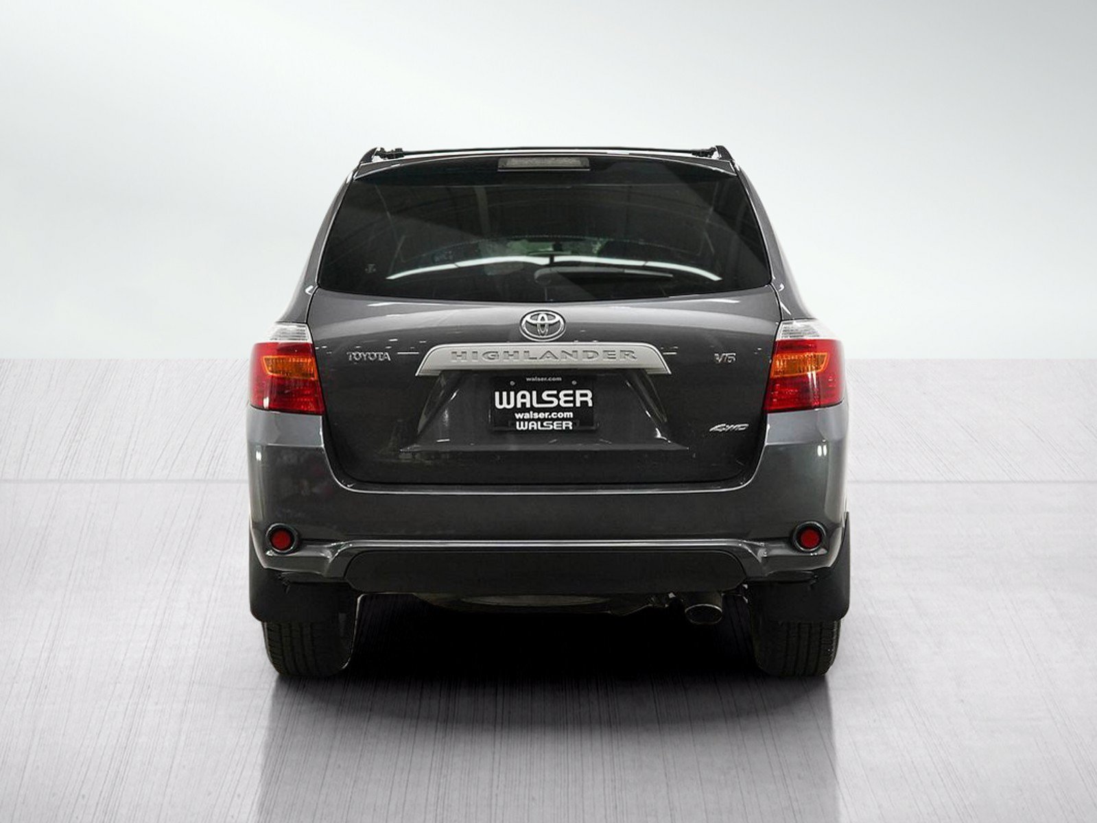 Used 2008 Magnetic Gray Metallic Toyota Base image 4