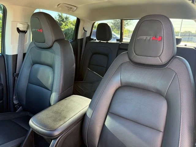 Used 2022 Desert Sand Metallic GMC AT4 w/Leather image 12