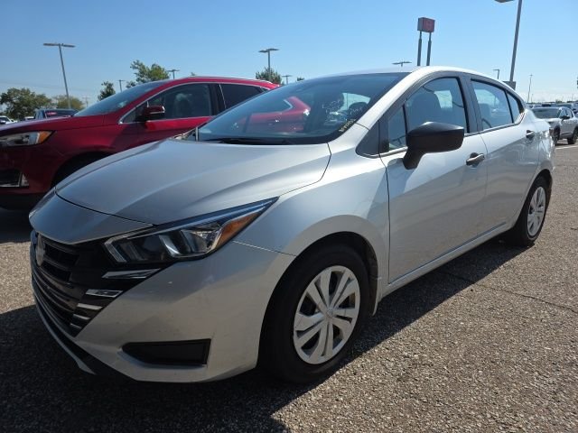 Used 2024 Silver Nissan 1.6 S image 3