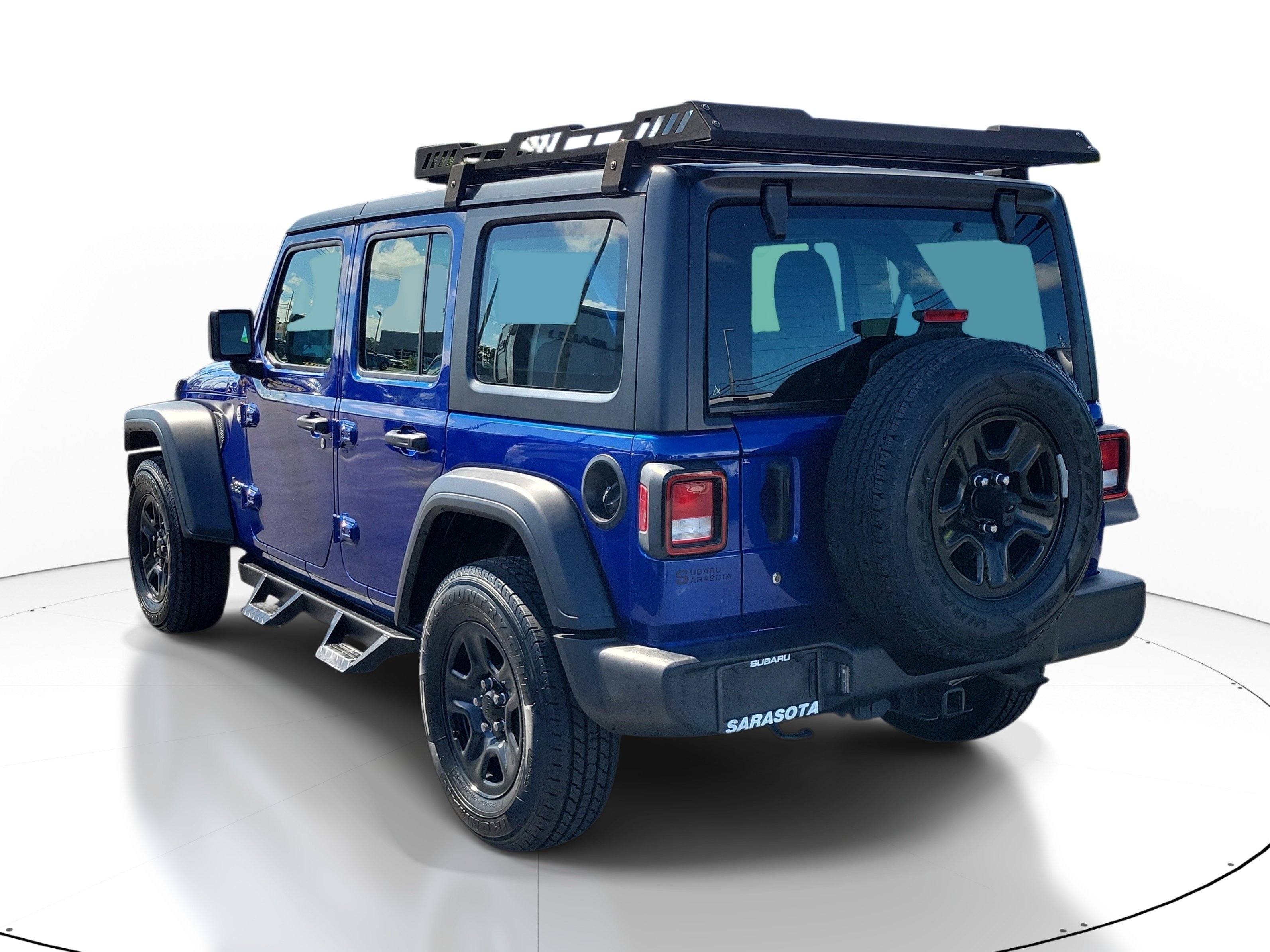 Used 2018 Ocean Blue Metallic Clearcoat Jeep Sport image 3