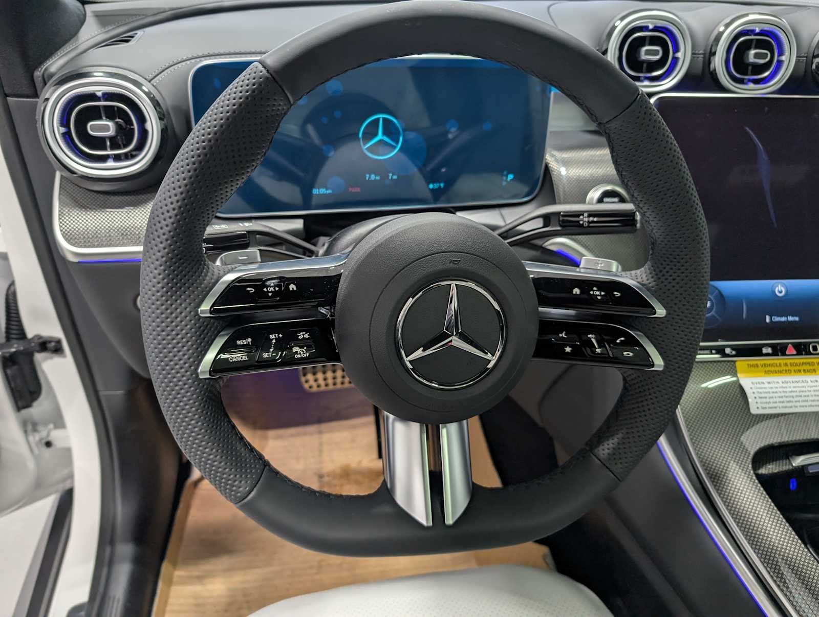 Certified Used 2026 Polar White Mercedes-Benz GLC 300 image 32