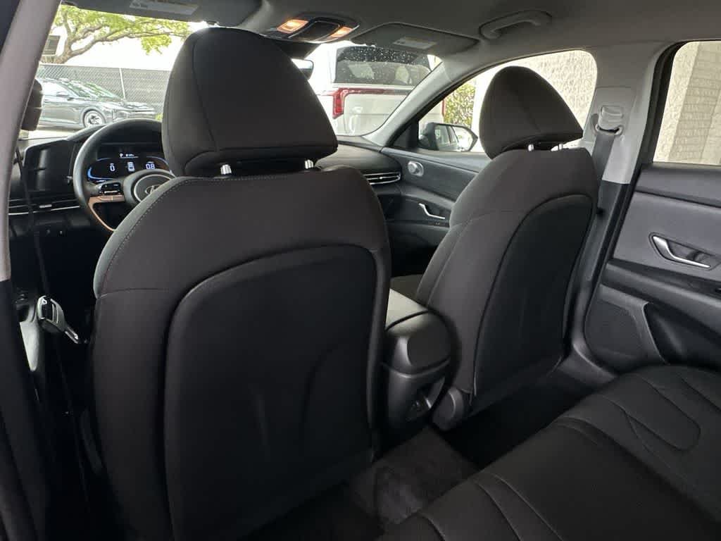 Used 2025 Ecotronic Gray Hyundai SE image 24