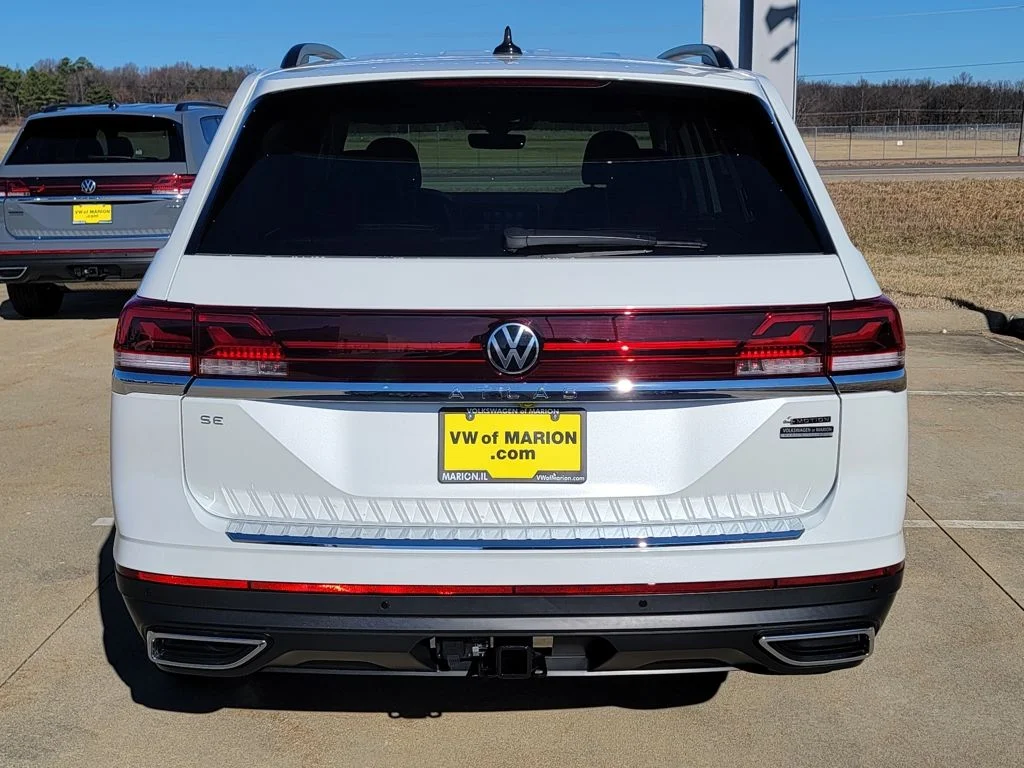 New 2026 White Volkswagen 2.0T SE w/Technology image 19