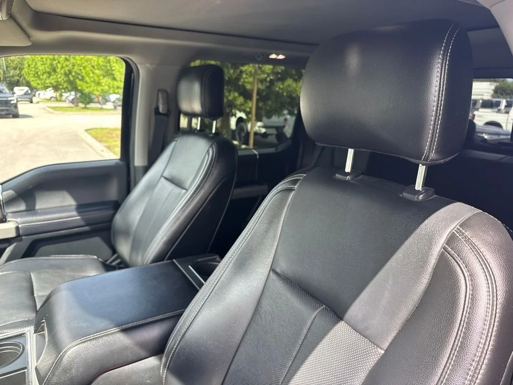 Used 2021 Blue Metallic Ford Lariat image 10