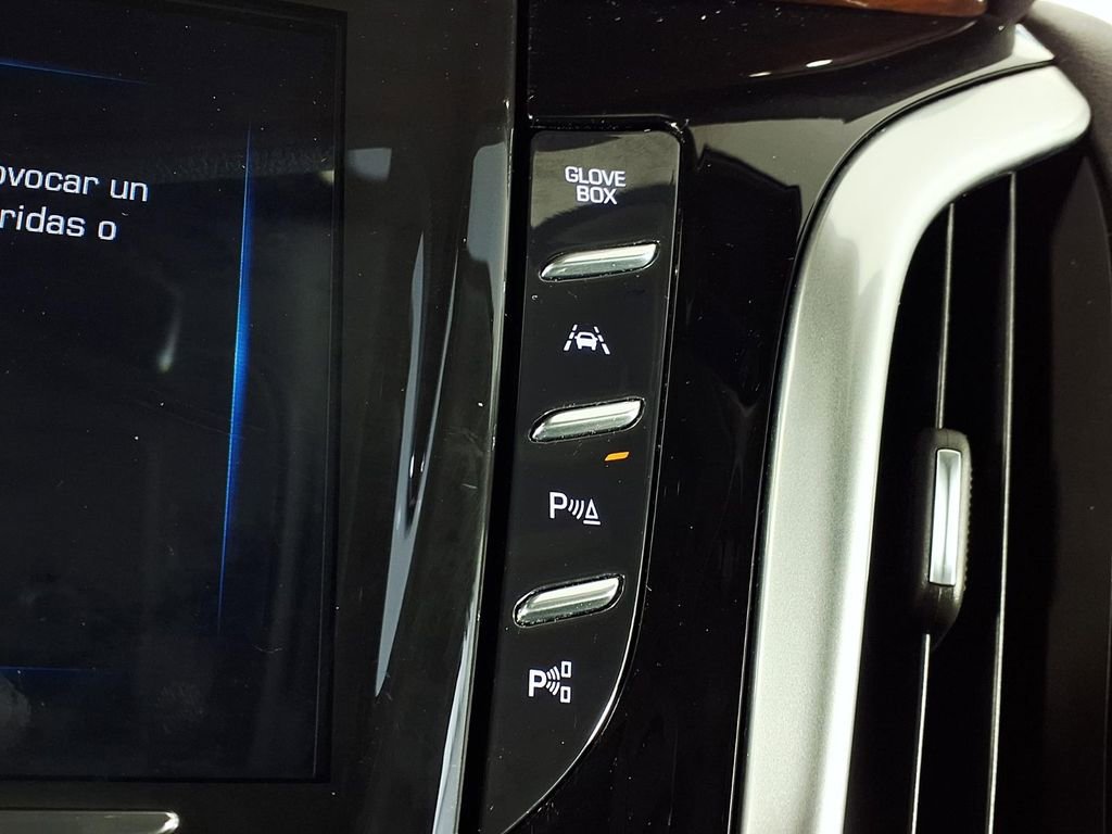 Used 2020 BLACK RAVEN Cadillac Premium Luxury image 21