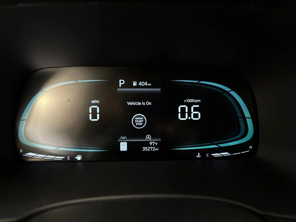 Used 2023 Abyss Black Hyundai XRT image 30