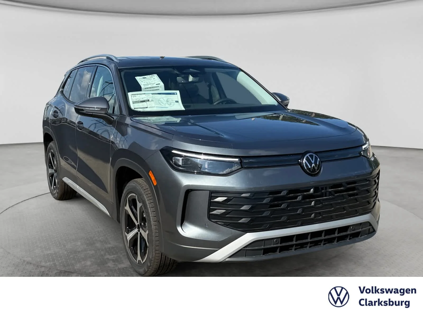 New 2026 Platinum Gray Metallic Volkswagen SE image 3