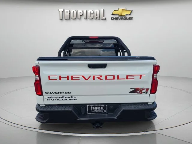 Used 2023 SUMMIT WHITE Chevrolet LT Trail Boss image 4