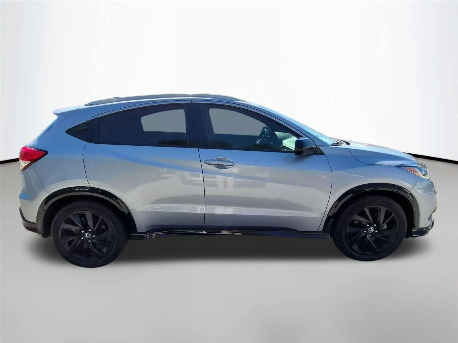 Used 2022 LUNAR SILVER METALLIC Honda SPORT image 6