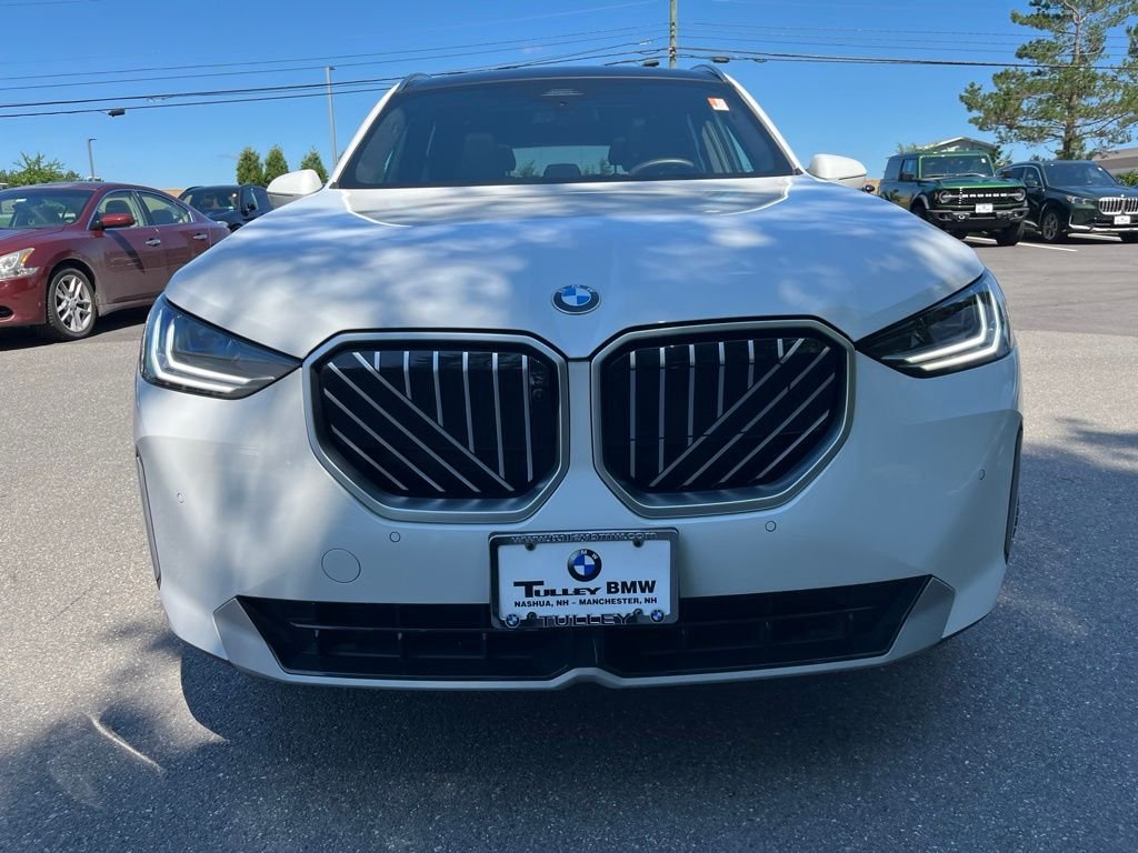 Used 2026 Alpine White BMW 30 xDrive image 2