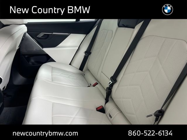 New 2027 Black Sapphire Metallic BMW 550e xDrive image 26
