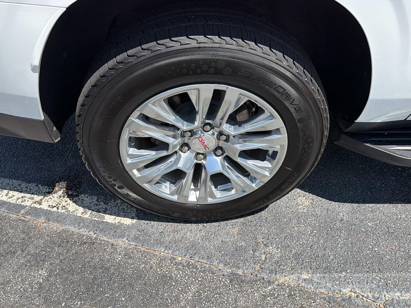 Used 2024 Summit White GMC Denali image 45