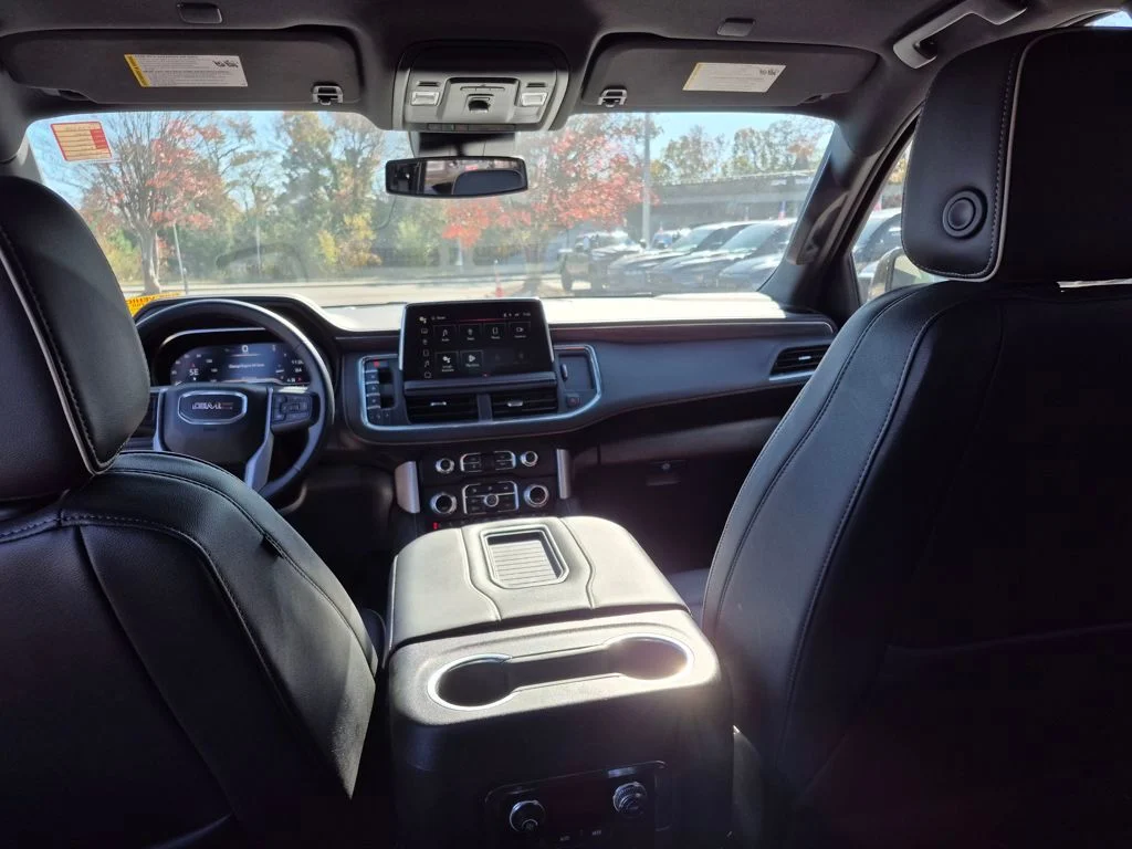 Used 2024 Black GMC Denali image 18