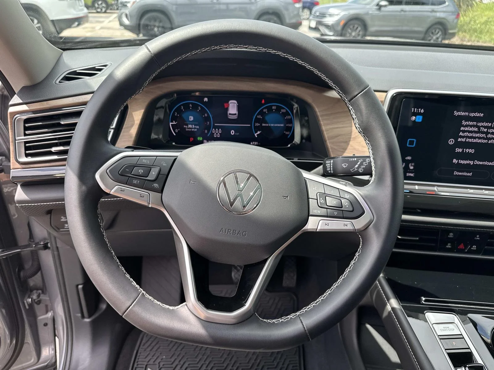 Used 2026 Silver Volkswagen 2.0T SE w/Technology image 14