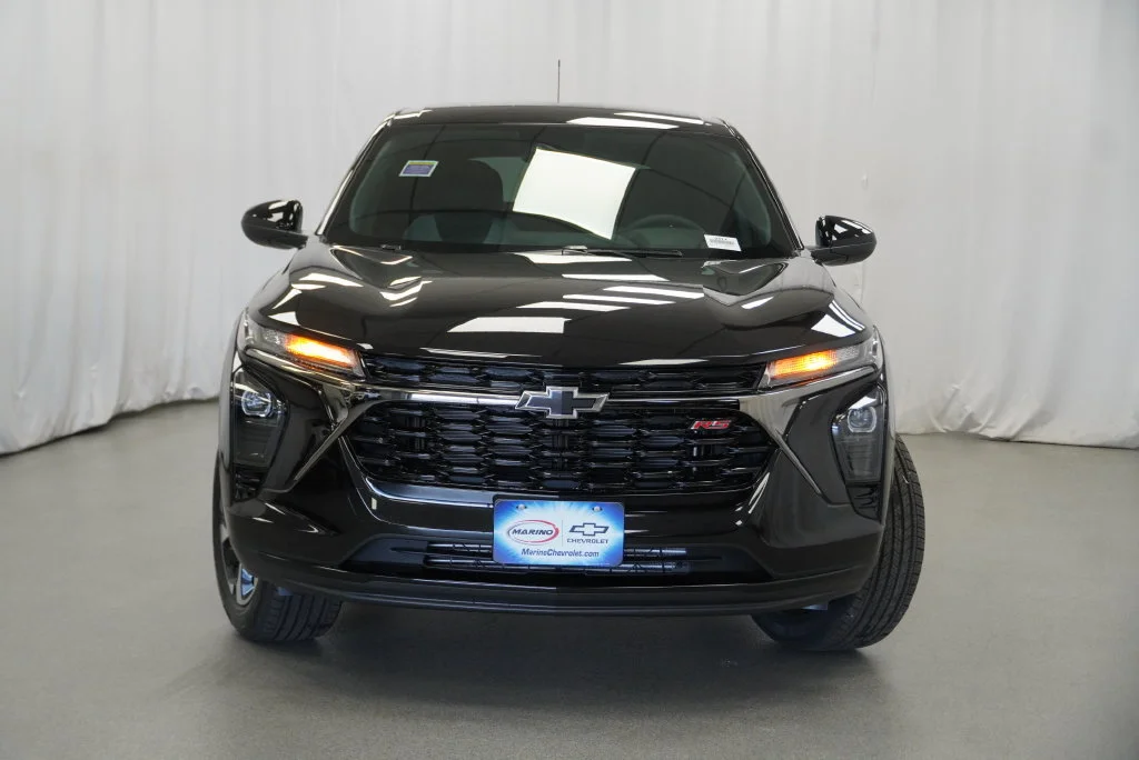 New 2026 Mosaic Black Metallic Chevrolet 1RS image 10