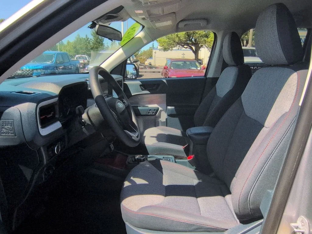 Used 2024 Silver Metallic Ford XLT image 12