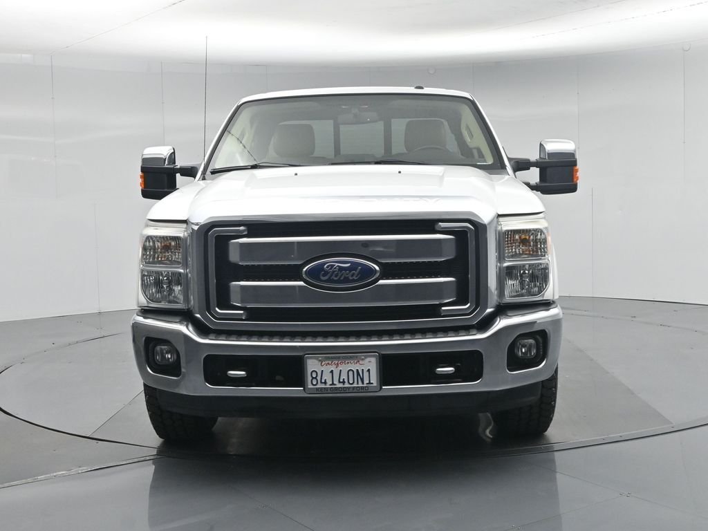 Used 2013 White Ford Lariat image 24