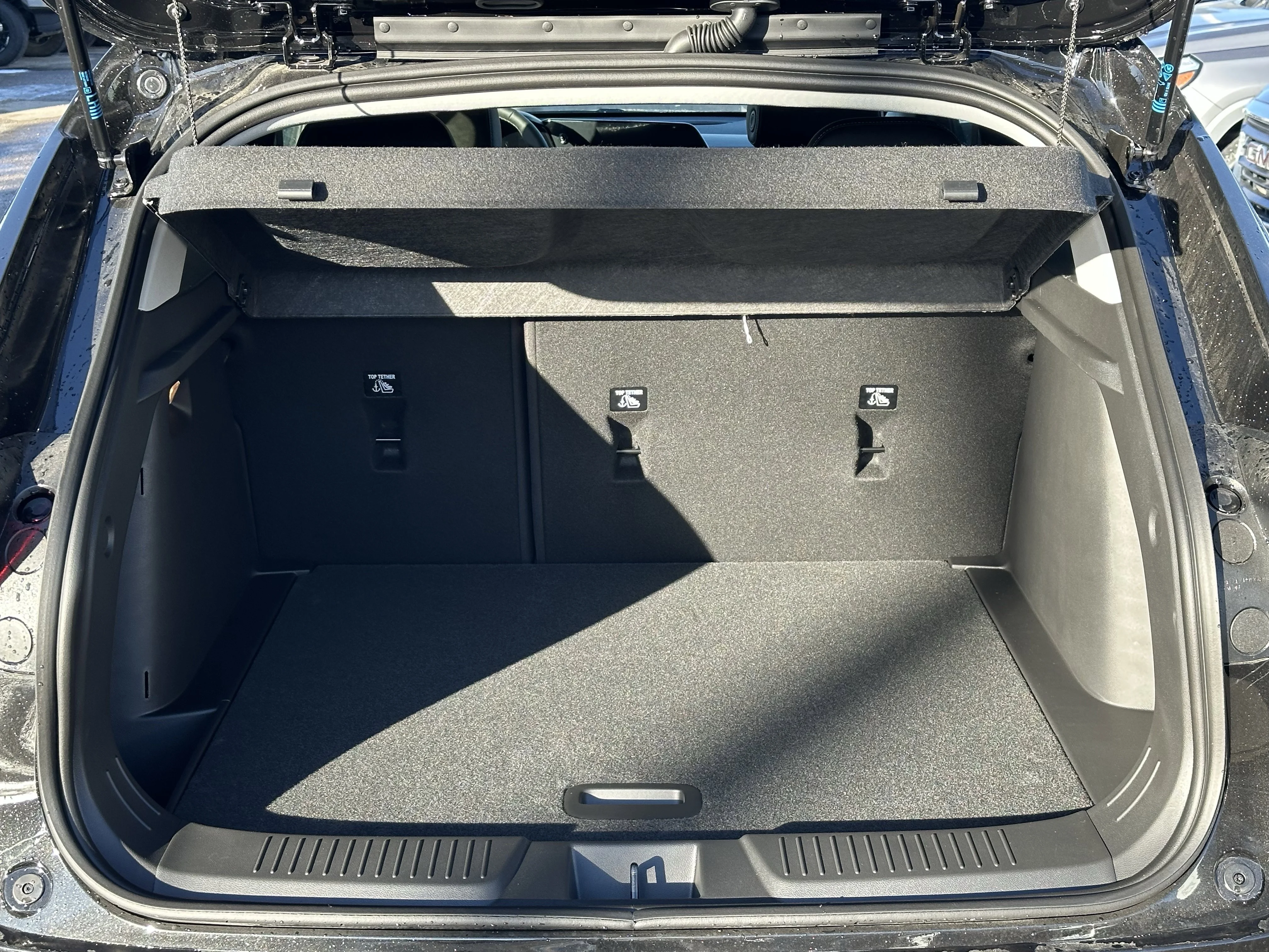 New 2026 Mosaic Black Metallic Chevrolet LT image 8