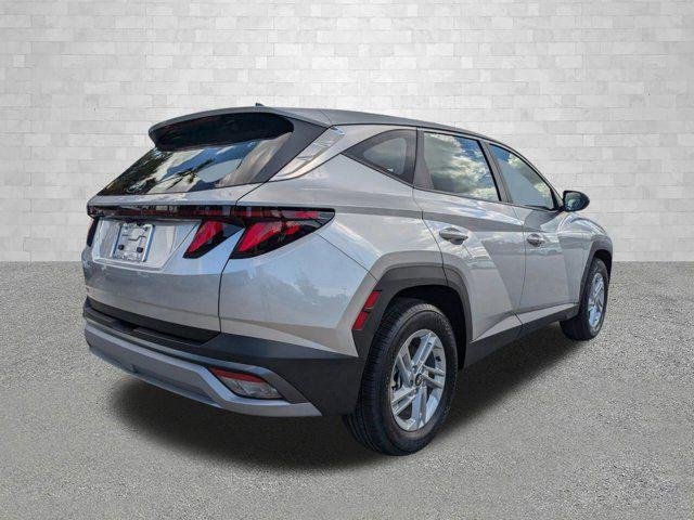New 2026 Shimmering Silver Hyundai SE FWD image 25