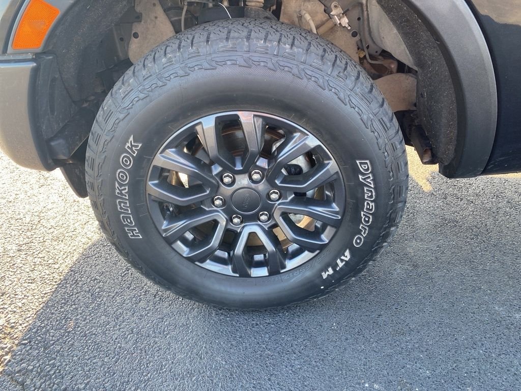 Used 2023 Shadow Black Ford XLT image 39