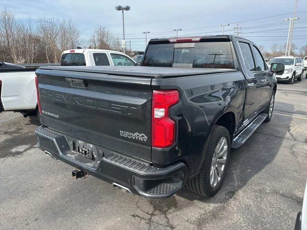 Used 2021 Black Metallic Chevrolet High Country image 37