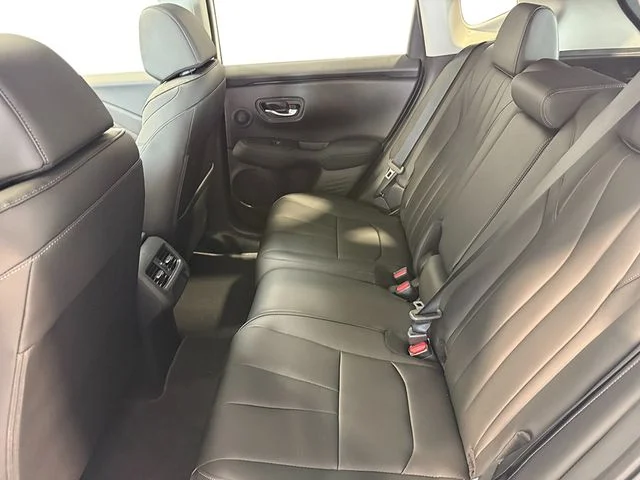New 2026 Platinum White Pearl Acura Base image 31