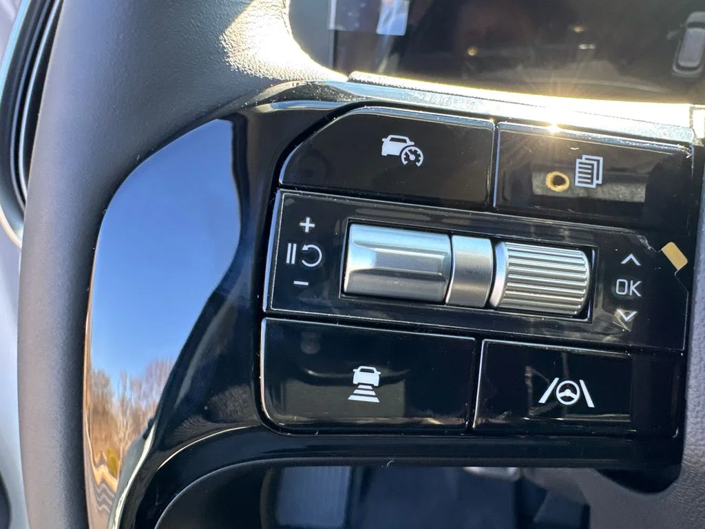 New 2026 White Kia EX image 26