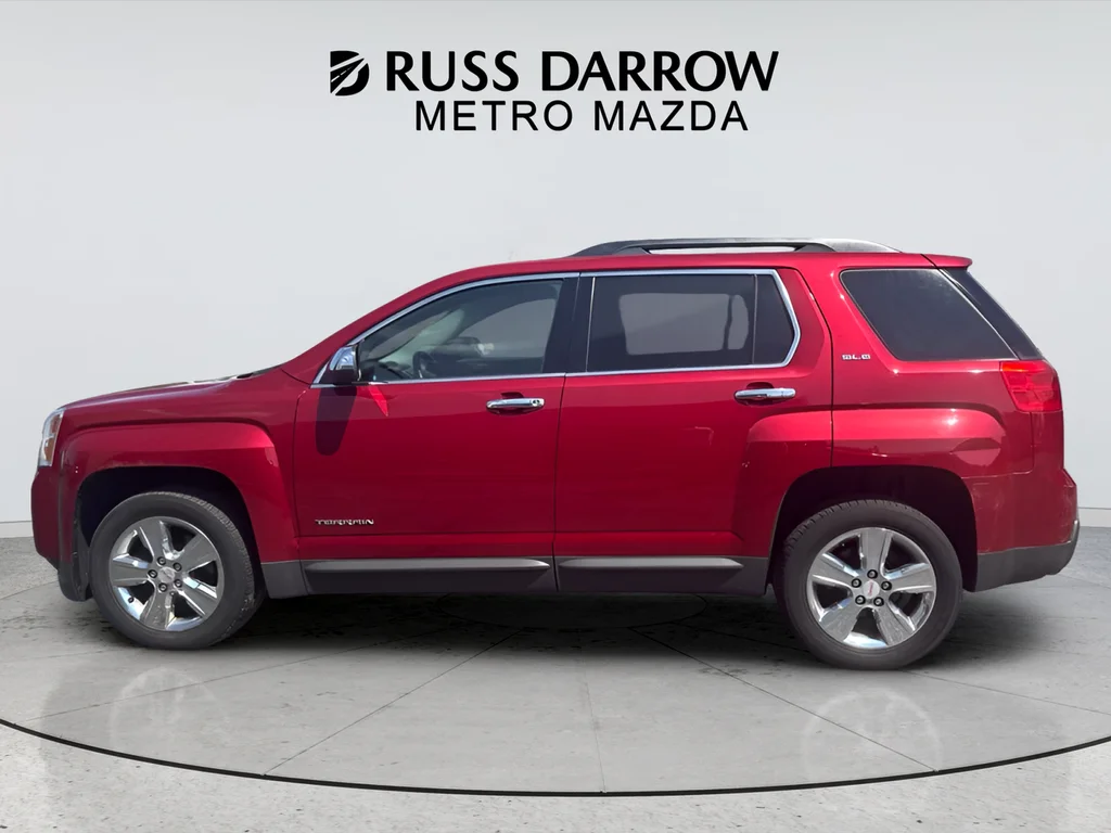 Used 2015 Red GMC SLE-2 image 2
