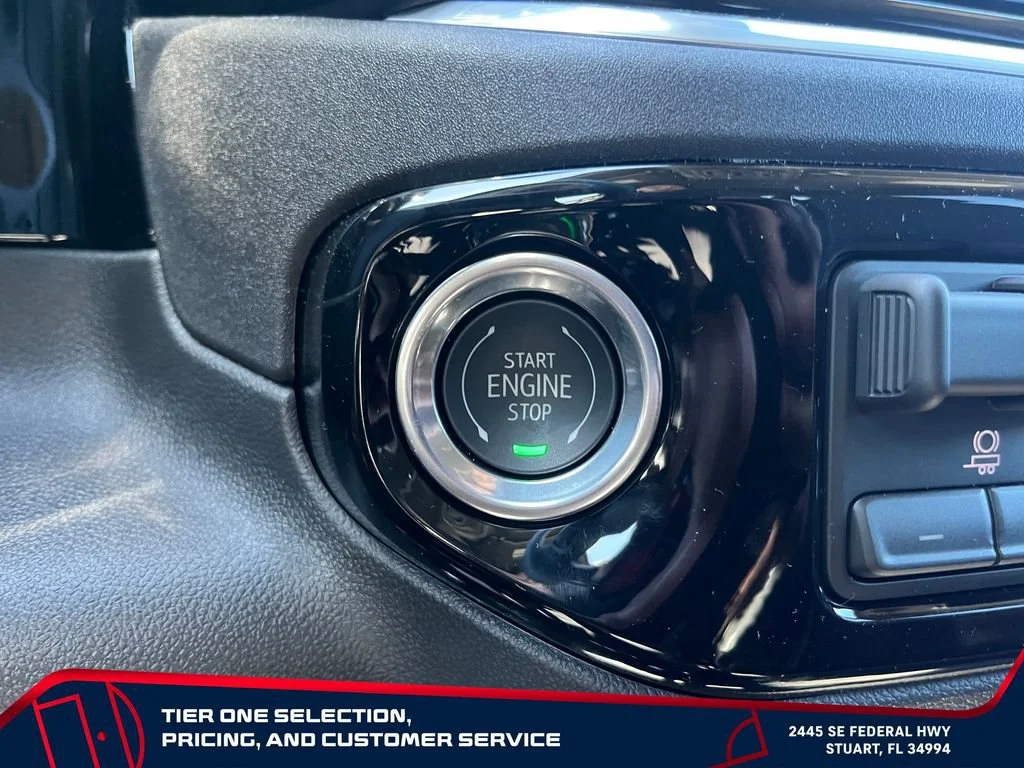 New 2026 Sterling Metallic GMC SLE image 28