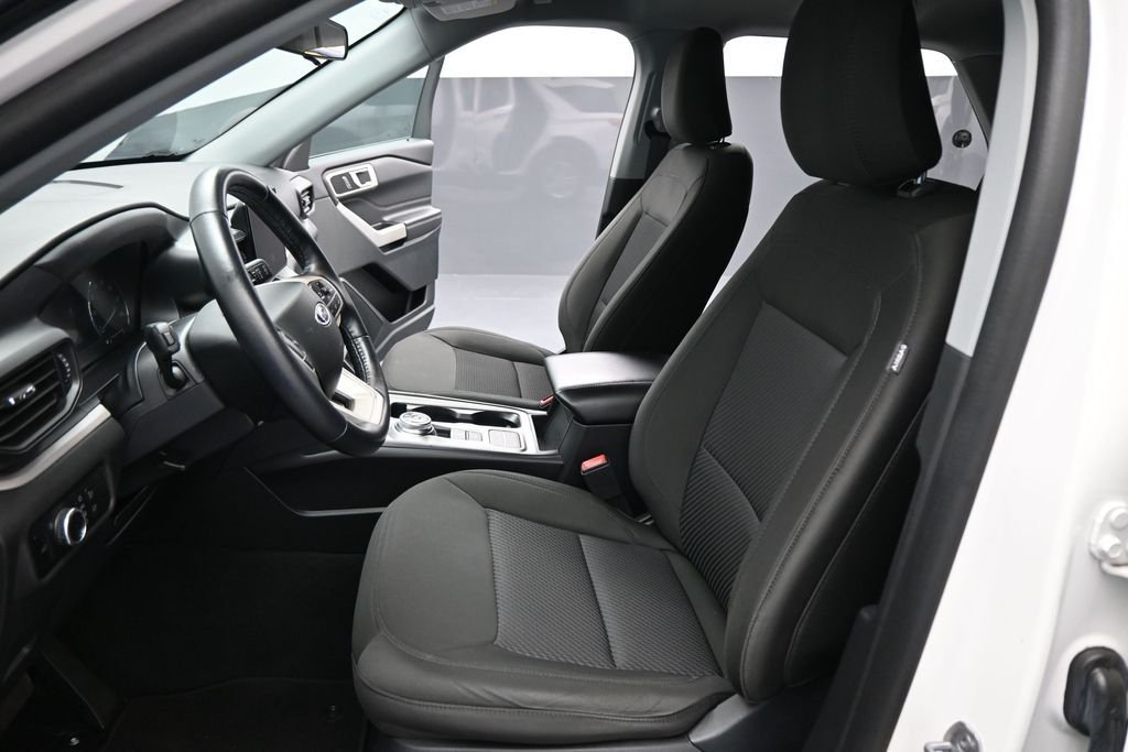 Certified Used 2023 White Ford XLT image 10